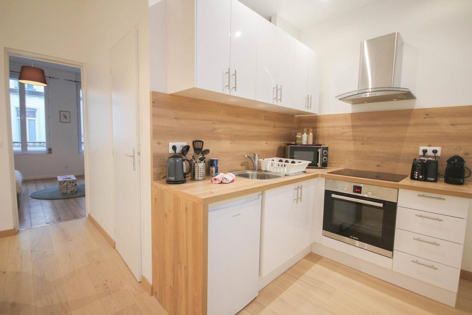 Centre - Nice, Cozy And Functional Apartment Lille